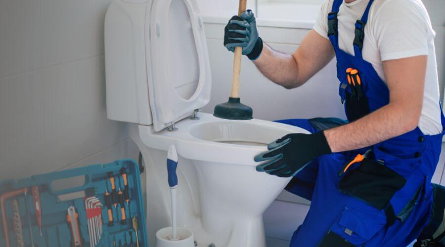 Expert burst pipe repair services in Ravendale, CA